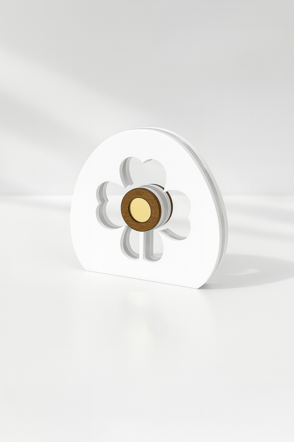 <font style="font-weight:200;">Γούρι </font><br>White Mystique | Τύχη