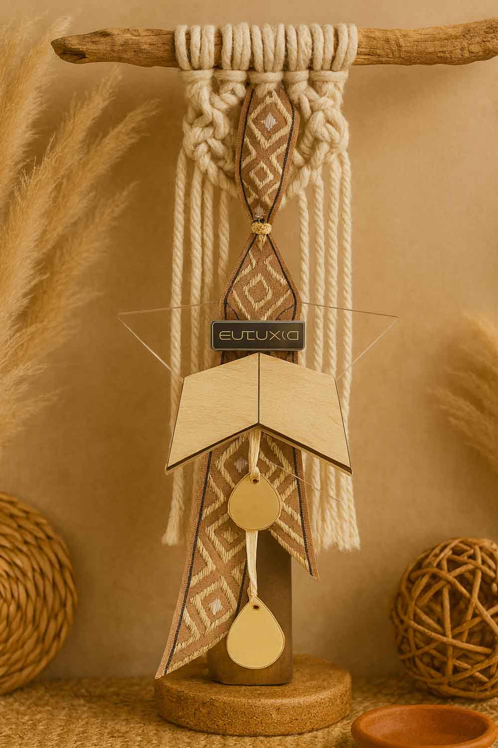 Premium handmade décor from Pnevma, designed and crafted in Greece with attention to material detail and modern aesthetics.