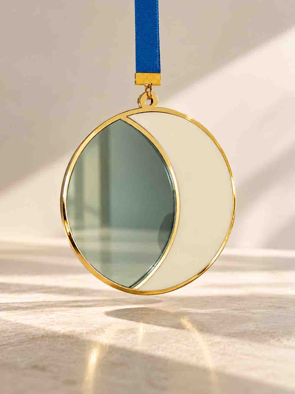 Premium handmade décor from Pnevma, designed and crafted in Greece with attention to material detail and modern aesthetics.